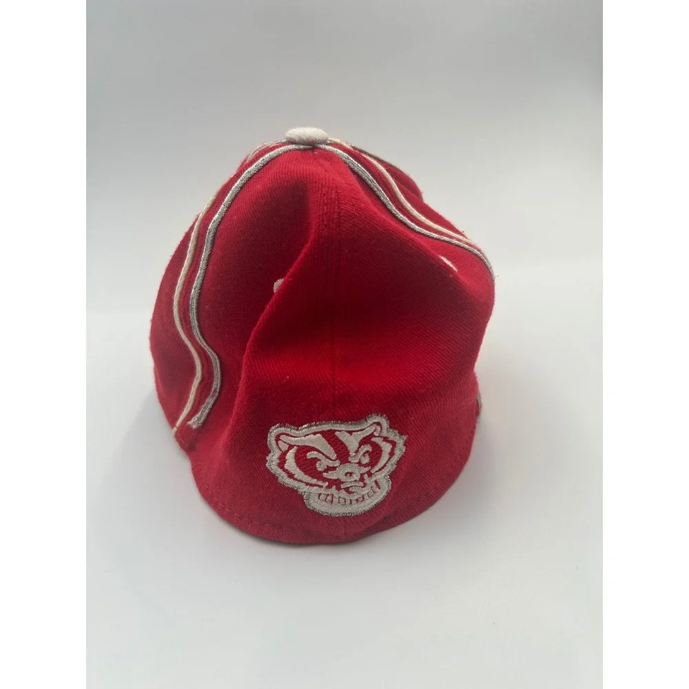 Wisconsin Badgers Hat Top of the World One-Fit Red Bucky Badger Cap NCAA B916